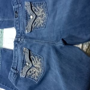 Earl jeans barely boot size 16